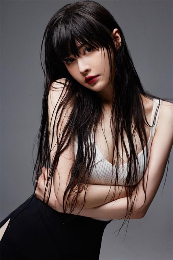 Tiểu Chiêu Tân Ỷ Thiên Đồ Long Ký qua đêm với ông trùm U70-8