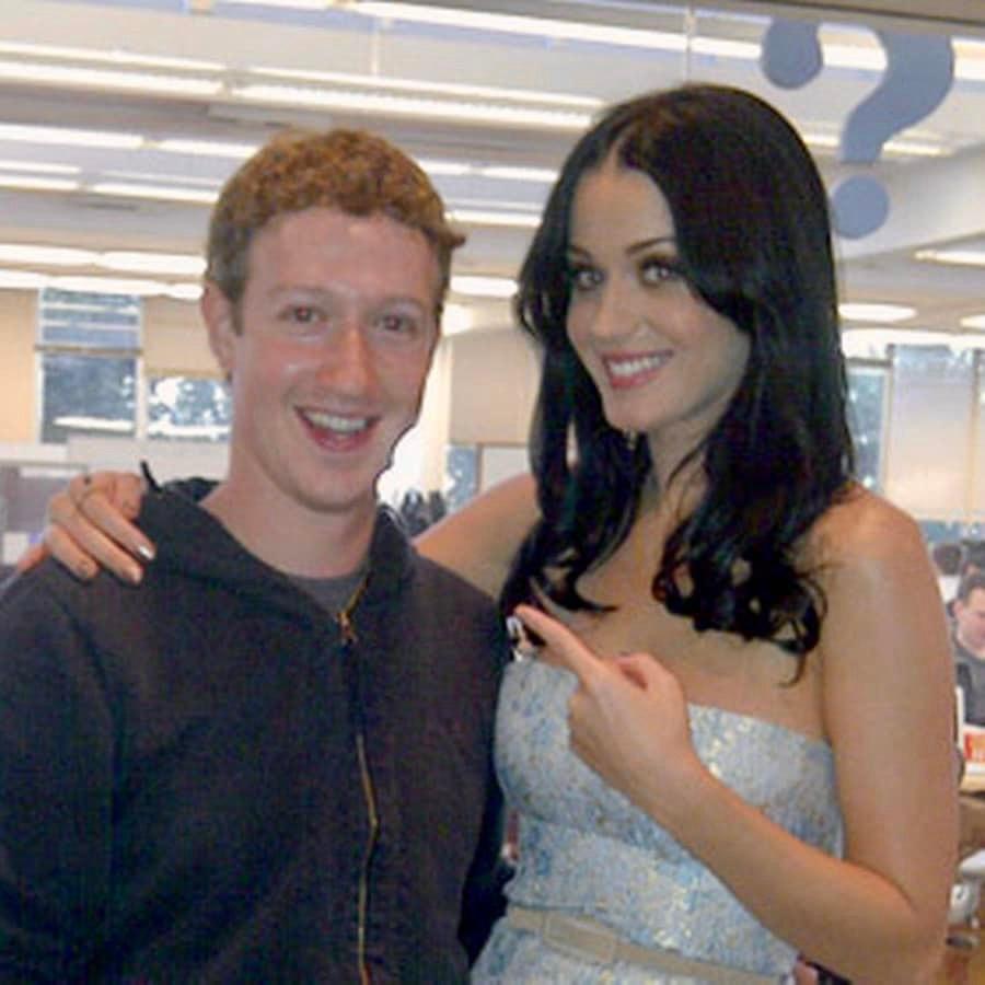 Cha đẻ Facebook lùn một mẩu khi đọ dáng cùng Katy Perry-3