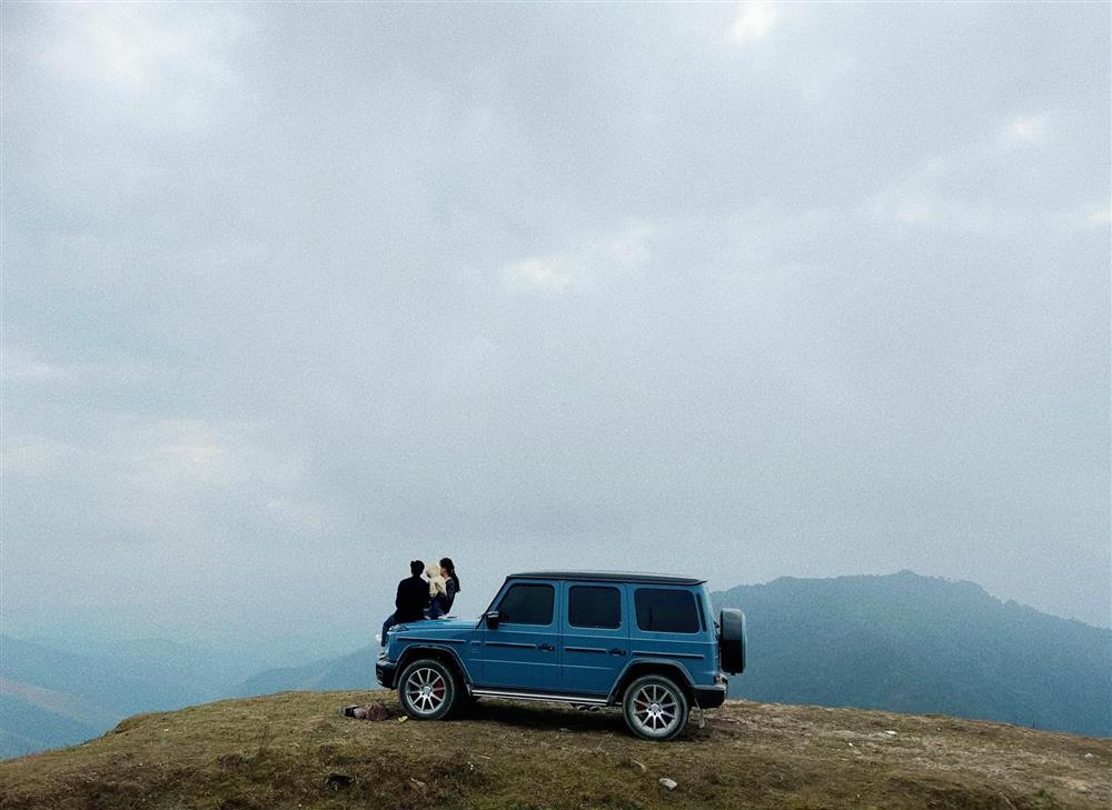 Ảnh độc: Xe trên đỉnh núi, bố con Cường Đô La trên đỉnh xe-2