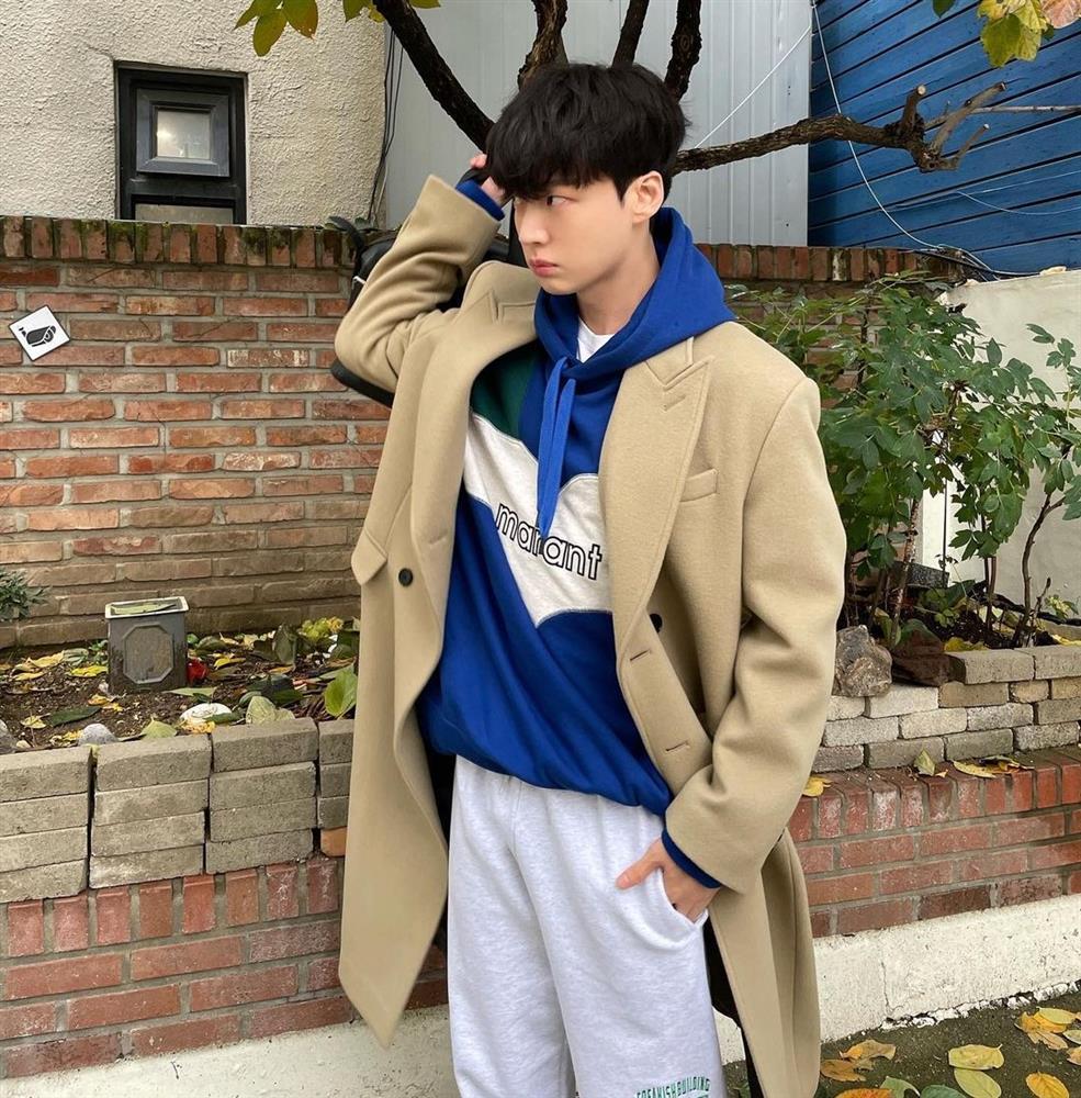 Ahn Jae Hyun đẹp trai ngỡ ngàng sau bê bối ly hôn Goo Hye Sun-2