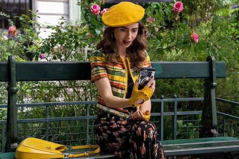 Cảm hứng thời trang từ Emily in Paris 2-4