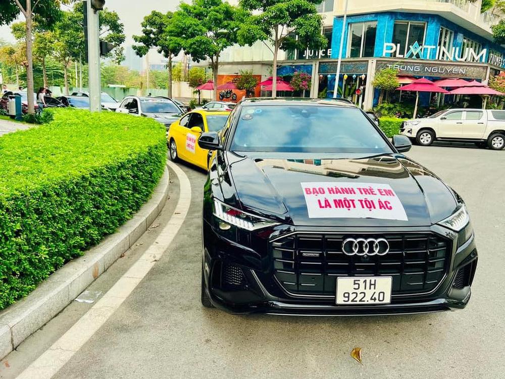 Dàn siêu xe diễu hành quanh chung cư bé gái bị dì ghẻ đánh chết-4