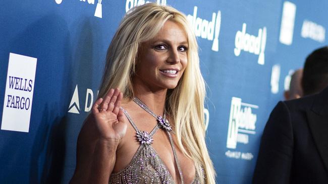 Britney Spears xả loạt ảnh khỏa thân full HD triệu người ngã ngửa-2