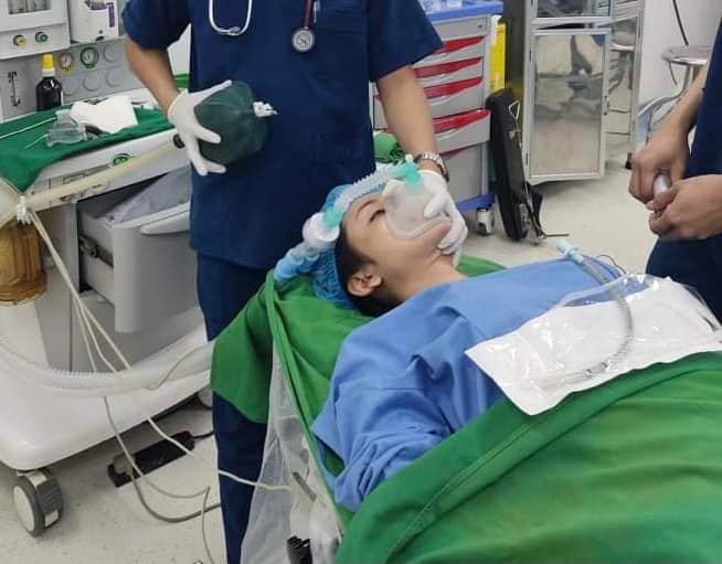 Á hậu chuyển giới Lương Mỹ Kỳ khóc nức nở trên giường bệnh-3