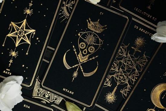 Bói bài Tarot thứ 7 ngày 8/1/2022: Công việc chệch hướng