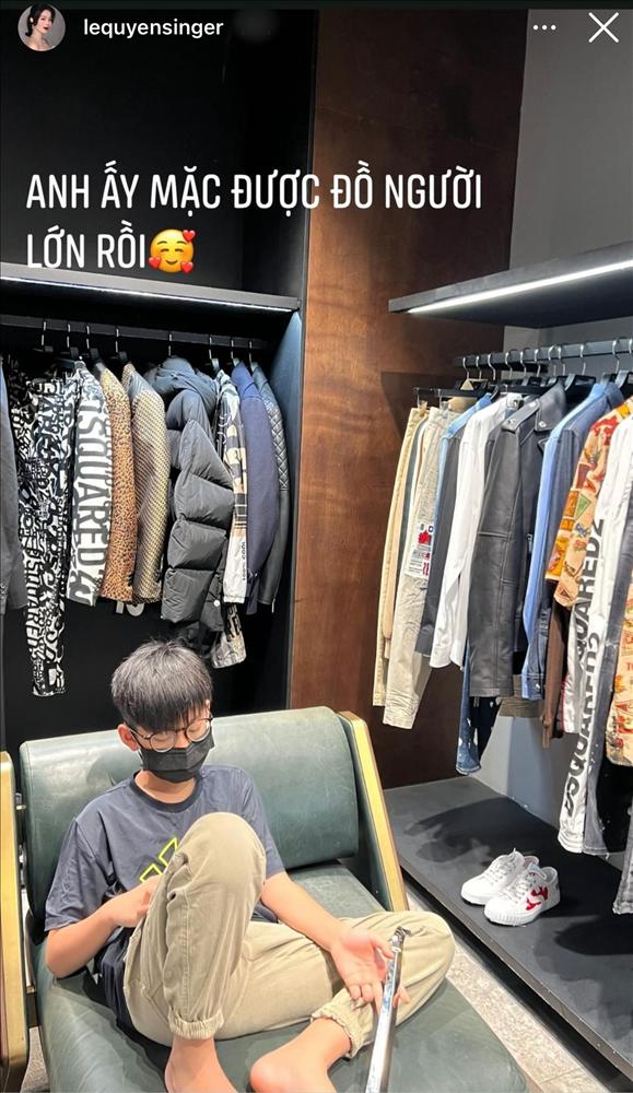 Quấn quít với tình trẻ, Lệ Quyên đối xử sao với con trai Đức Huy?-1