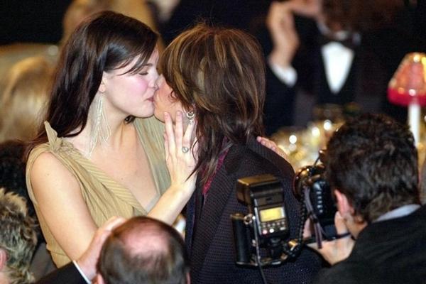 Sự nghiệp xuống dốc của những tài tử vướng cáo buộc tình dục-6