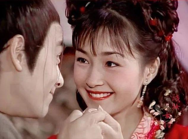 Nhan sắc đỉnh cao của Quách Tương Lý Ỷ Hồng thời trẻ-12