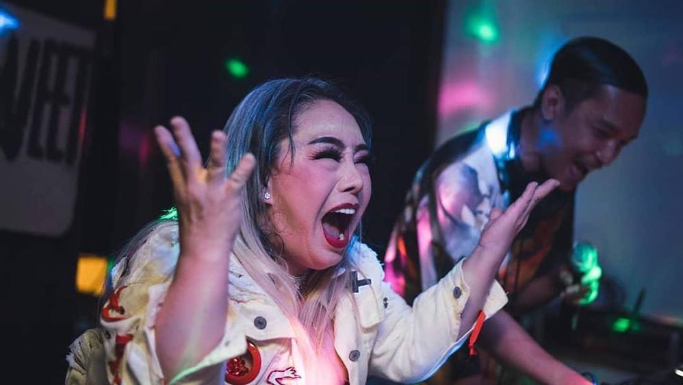 Cuộc sống nữ đại gia 14 đời chồng sau 5 năm nổi đình đám MXH-4