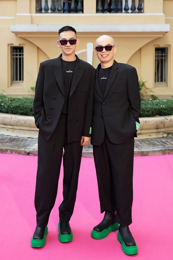 Lệ Quyên đeo nhẫn nặng trĩu tay đi sự kiện, vắng bóng phi công-1