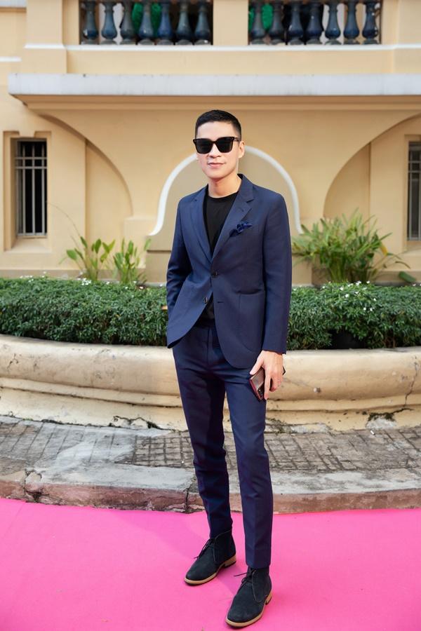 Lệ Quyên đeo nhẫn nặng trĩu tay đi sự kiện, vắng bóng phi công-11