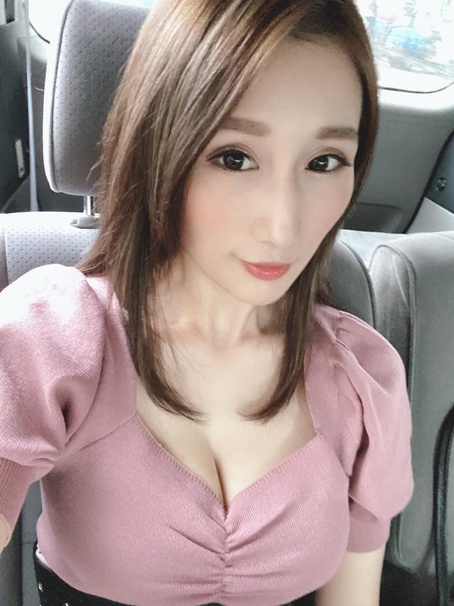 Nữ y tá tự tin siêu vòng một 101cm, bỏ nghề đi đóng phim 18+-6