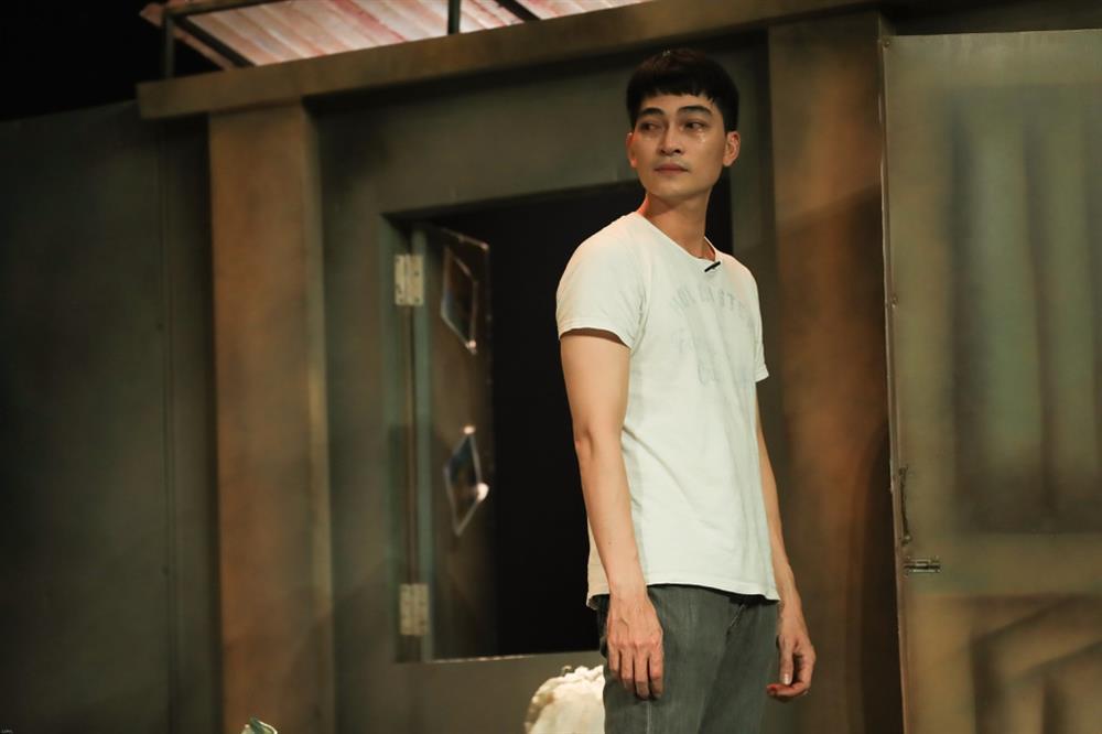 Sân khấu ngày trở lại của Hoài Linh-6