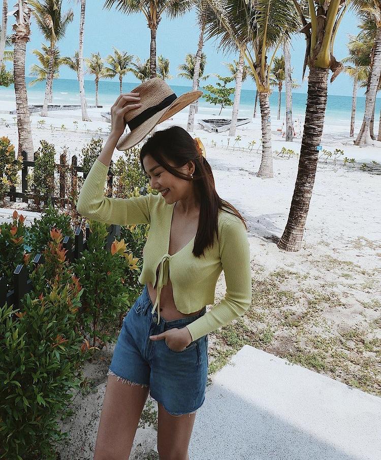 Mix đồ hack tuổi bao người trầm trồ như Thanh Hằng-2