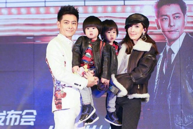 Lâm Chí Dĩnh U50 nhưng con trai nghĩ mới ngoài 30-6