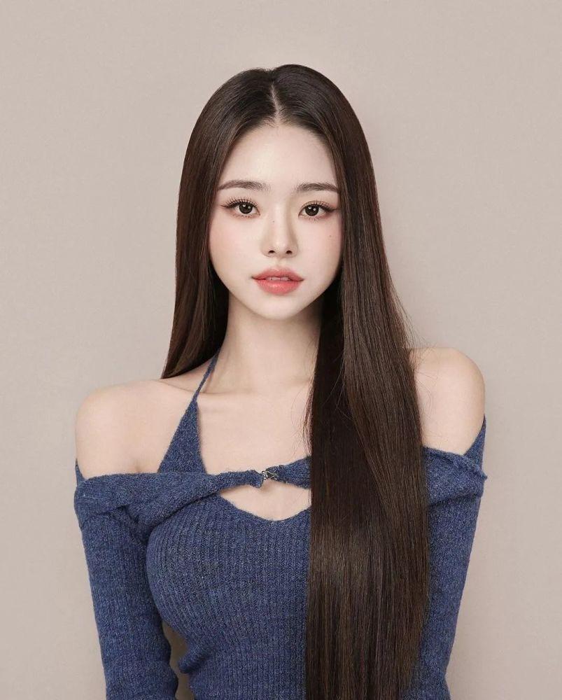 Mỹ nữ hot nhất Kbiz hiện tại: Body bỏng mắt, mặt giống Jennie-2