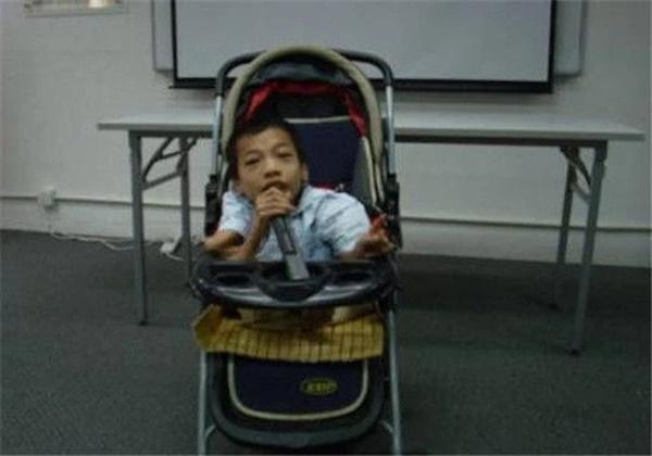 Chàng tí hon 90cm cưới vợ 1m7 từng khiến người người ngưỡng mộ giờ ra sao?-5