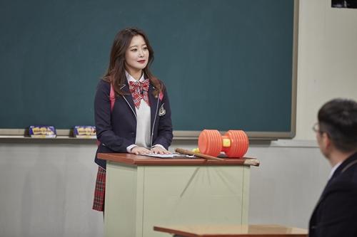 Mỹ nhân Hàn tự nhận đẹp hơn Kim Tae Hee, Jeon Ji Hyun-1