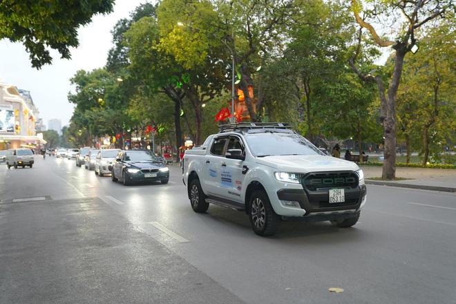 Dàn ô tô diễu hành thủ đô sau vụ bé gái bị dì ghẻ đánh tử vong-3