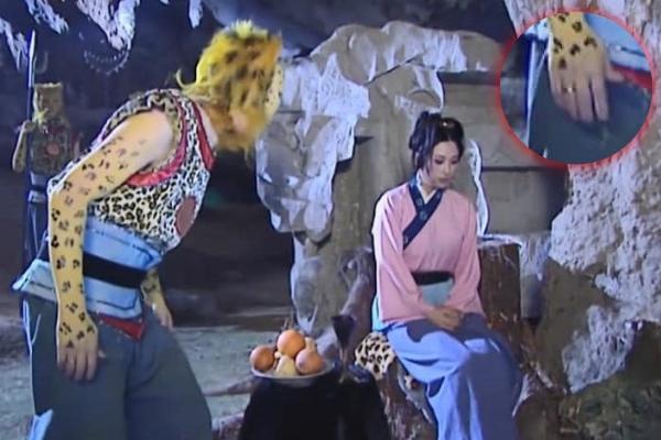Tây Du Ký 1986: Sự thật cảnh nhạy cảm làm nữ diễn viên khóc-4