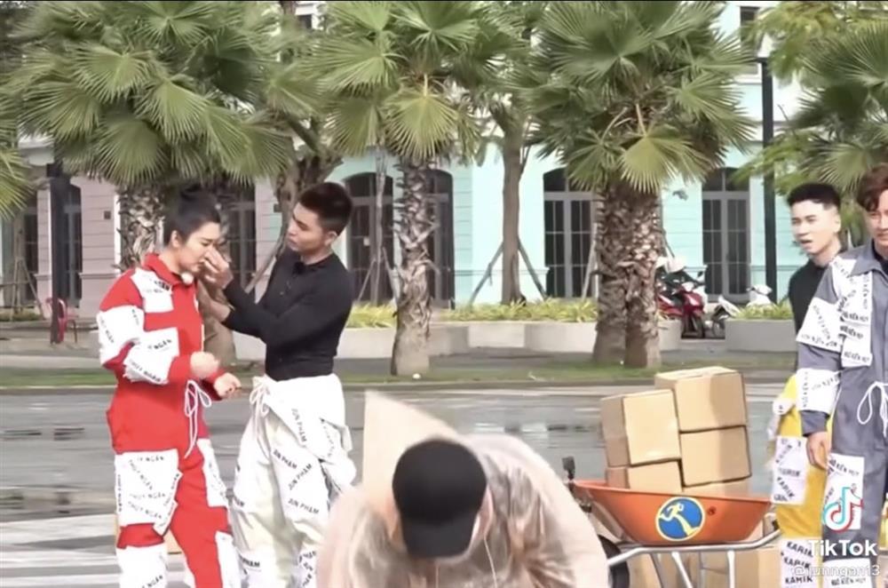 Tai nạn ở Running Man, Thúy Ngân đập tan tin đồn sửa mũi-3