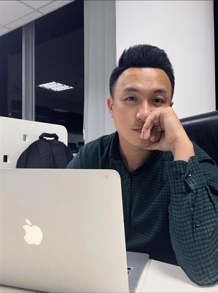 MC Việt Phong nói gì về bức ảnh truổng cời xôn xao cõi mạng-3