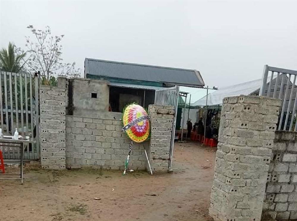 Cháy phòng ngủ trong đêm, cha và con nhỏ 3 tuổi tử vong thương tâm-1