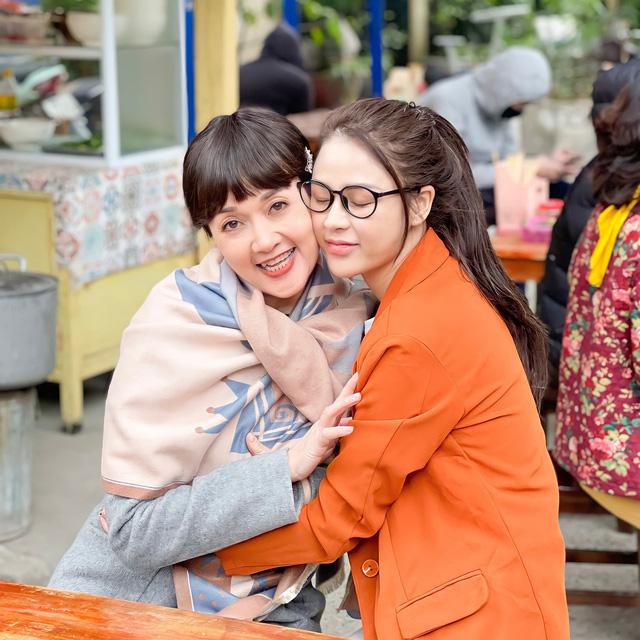 Lương Thu Trang khoe nọng cằm, giải thích nghi án thẩm mỹ hỏng-6