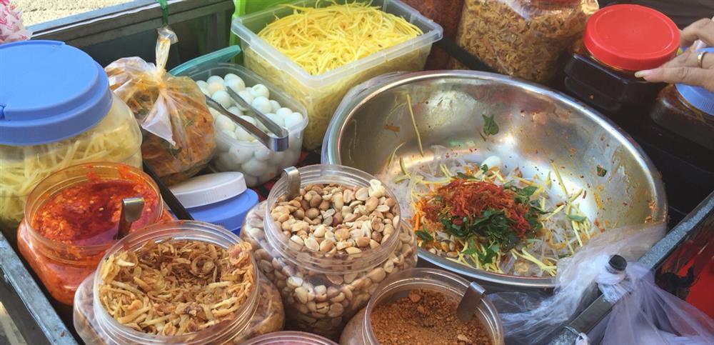 4 món ăn giá rẻ bán đầy cổng trường ngày ngày đầu độc giới trẻ-4