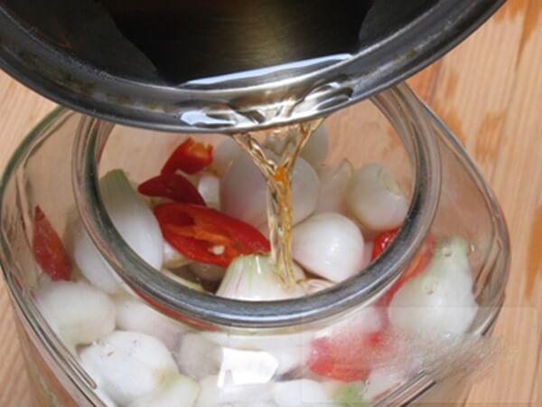 Ăn dưa hành muối ngày Tết cẩn thận sai cách, biến lợi thành hại-4