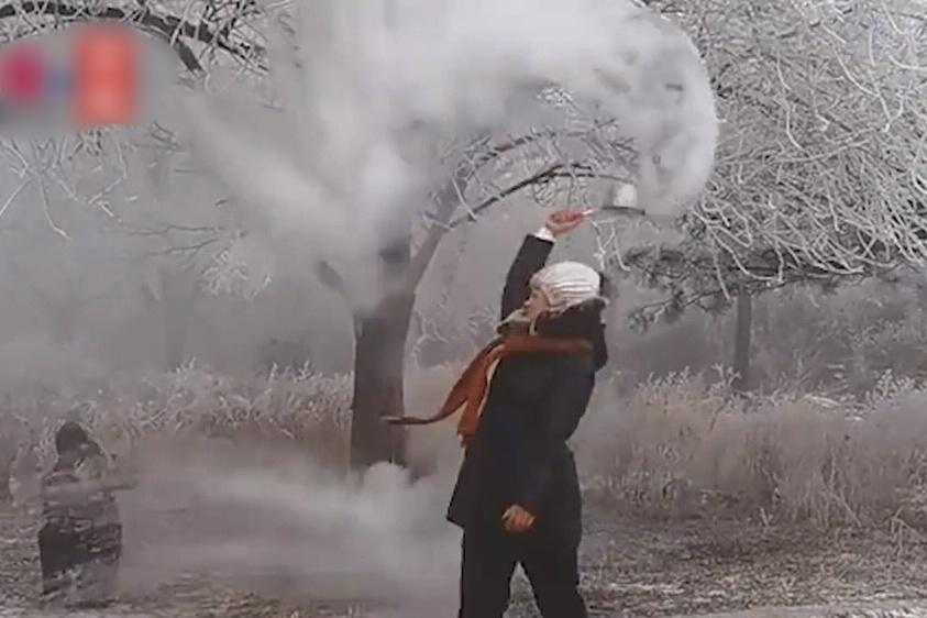 Sự thật sốc xỉu ở thư viện đẹp nhất Trung Quốc-11