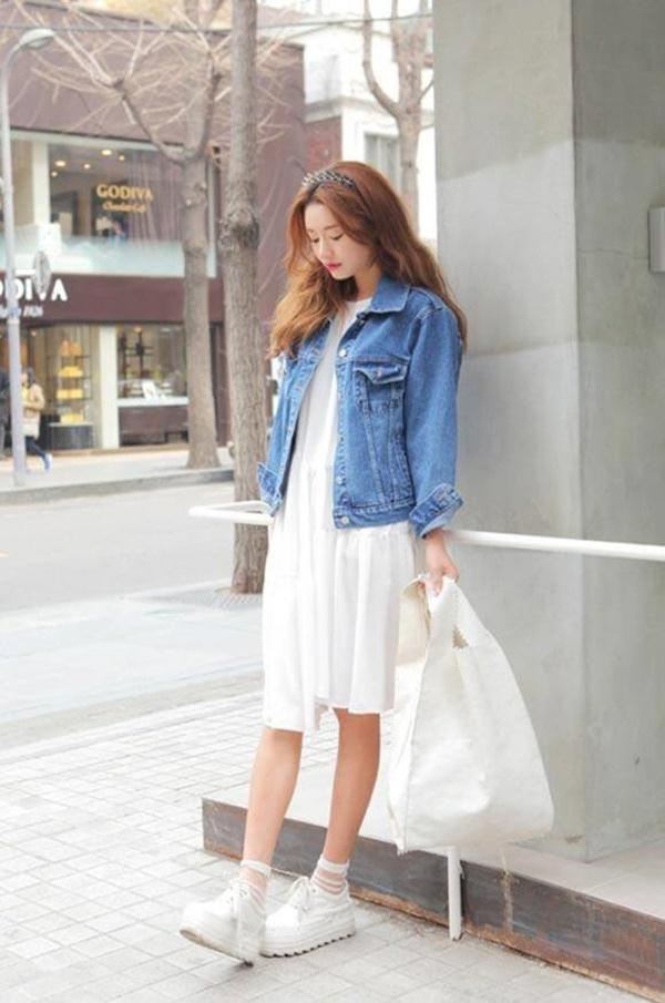 Mix đồ với áo khoác jean lửng cho nàng cá tính-2