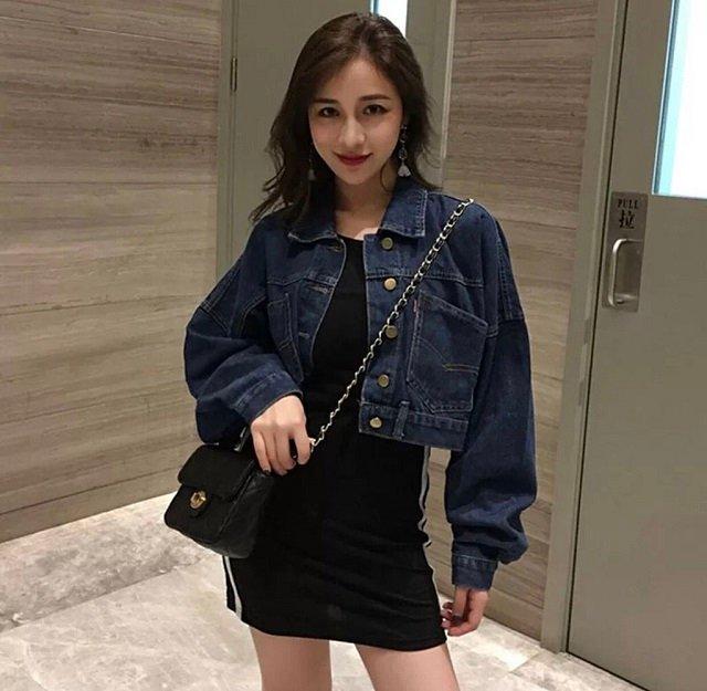 60 mẫu áo khoác jean nữ đẹp (Xinh Như Sao Hàn) - ALONGWALKER