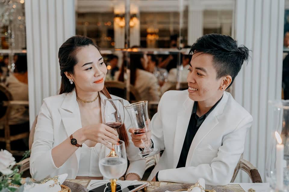 Bỏ hôn nhân 7 năm, cô giáo xin chồng ly hôn yêu người chuyển giới-1