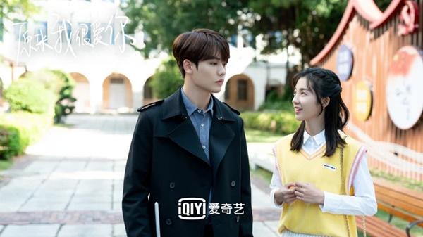 Địch Lệ Nhiệt Ba, Dương Tử dành cả thanh xuân để theo đuổi crush-9