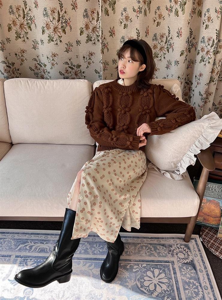 4 kiểu giày đáng sắm giúp nâng tầm phong cách ngày Tết-4