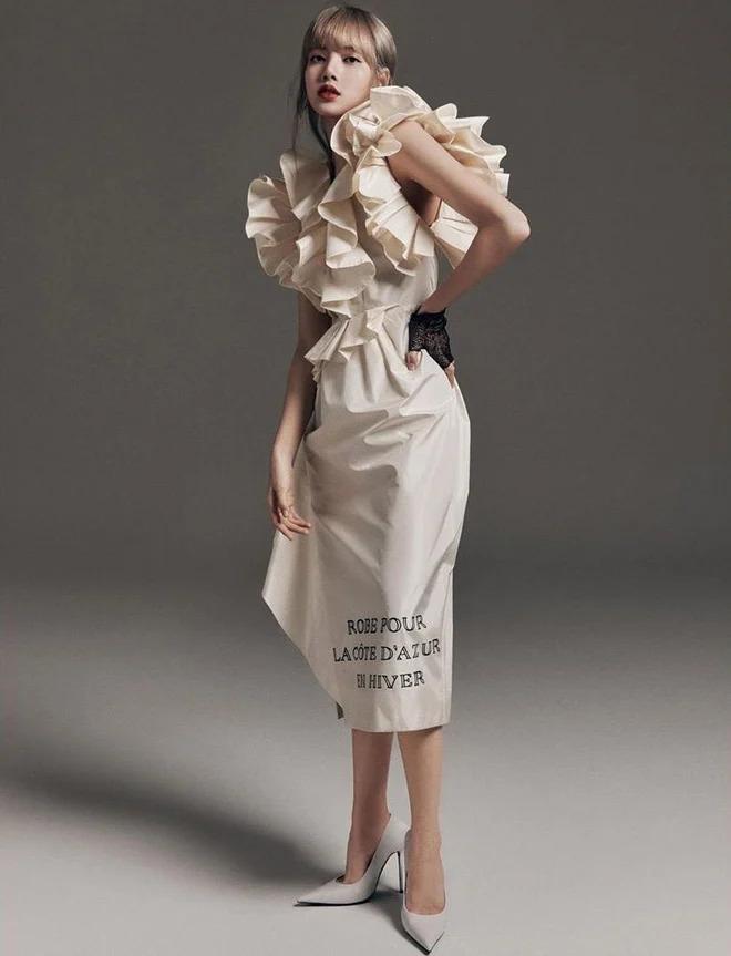 Lisa BLACKPINK cao chuẩn mẫu mà vẫn mê đắm đồ hack dáng-8