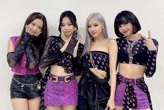 YG delay màn comeback của BlackPink để quảng bá cho nhóm nữ sắp debut
