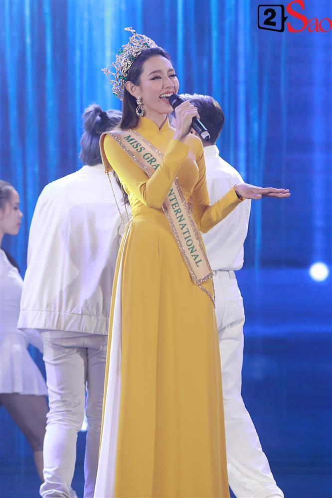 Hoa hậu Thùy Tiên cất giọng lên thôi đã khiến fans tan chảy-3