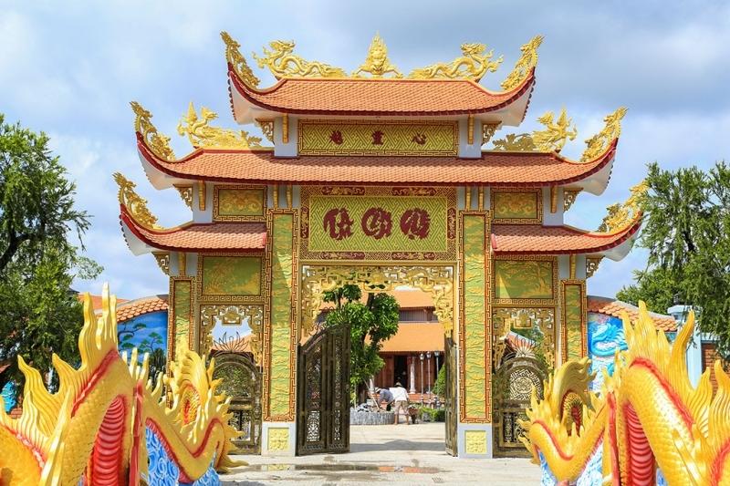 Nhà thờ Tổ của Hoài Linh bị gọi tên khi Tịnh thất Bồng Lai bị tháo dỡ-3
