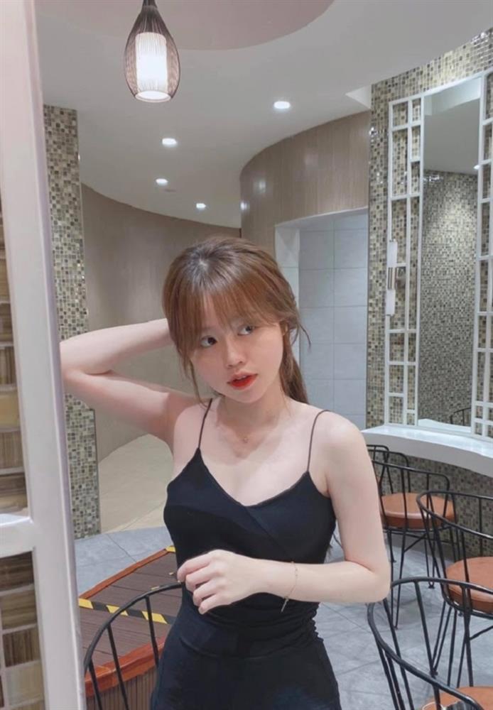 2 cô gái từng được Quang Hải công khai yêu đều thay đổi 1 điểm-12