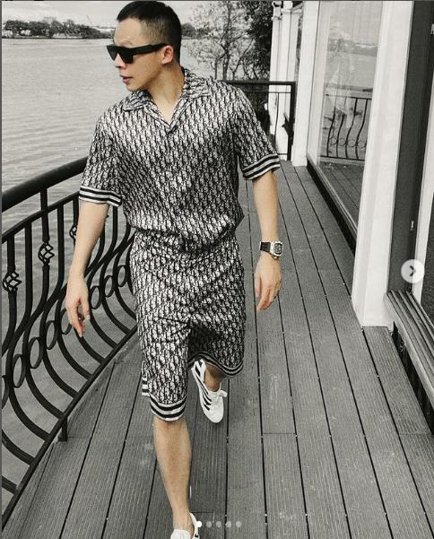 Vũ Khắc Tiệp bị trang nước ngoài chỉ thẳng mặt dùng hàng fake-3