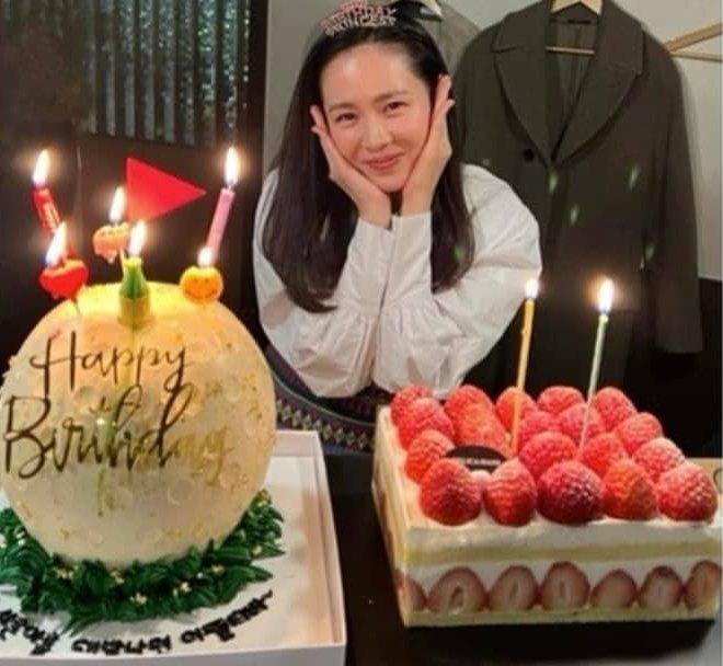 Son Ye Jin đón sinh nhật 40 vắng bóng Hyun Bin-5