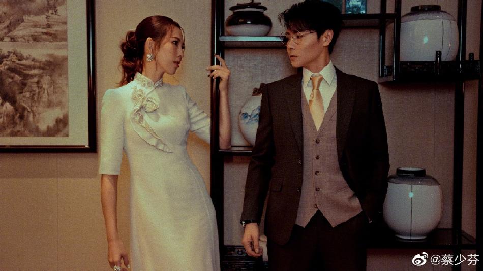 Trương Tấn - Thái Thiếu Phân kỷ niệm 14 năm bên nhau-5