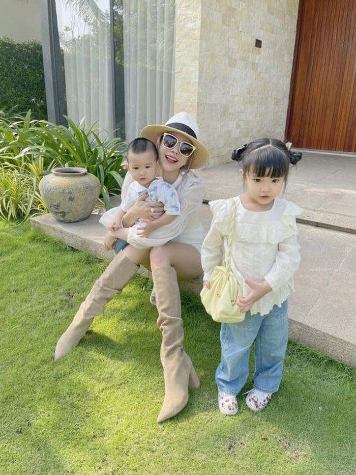 Con gái Diệp Lâm Anh diện mạo giống ba, style giống mẹ-4