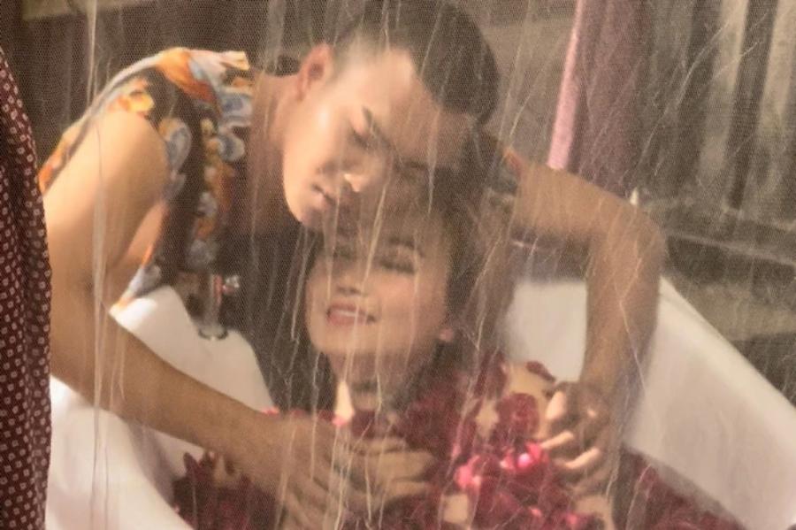 Cô Xuyến Hoàng Yến khoe hình xăm to tướng sau khi bị chồng trẻ đấm-3