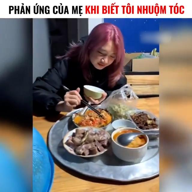 Con gái nhuộm tóc, phụ huynh nổi trận lôi đình: Như gái trong sới-1