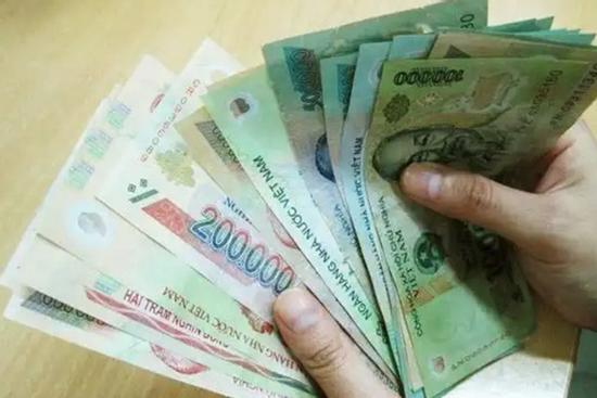 Bạn trai vay 2 triệu 'om' không trả, người yêu đòi nợ mới ngã ngửa