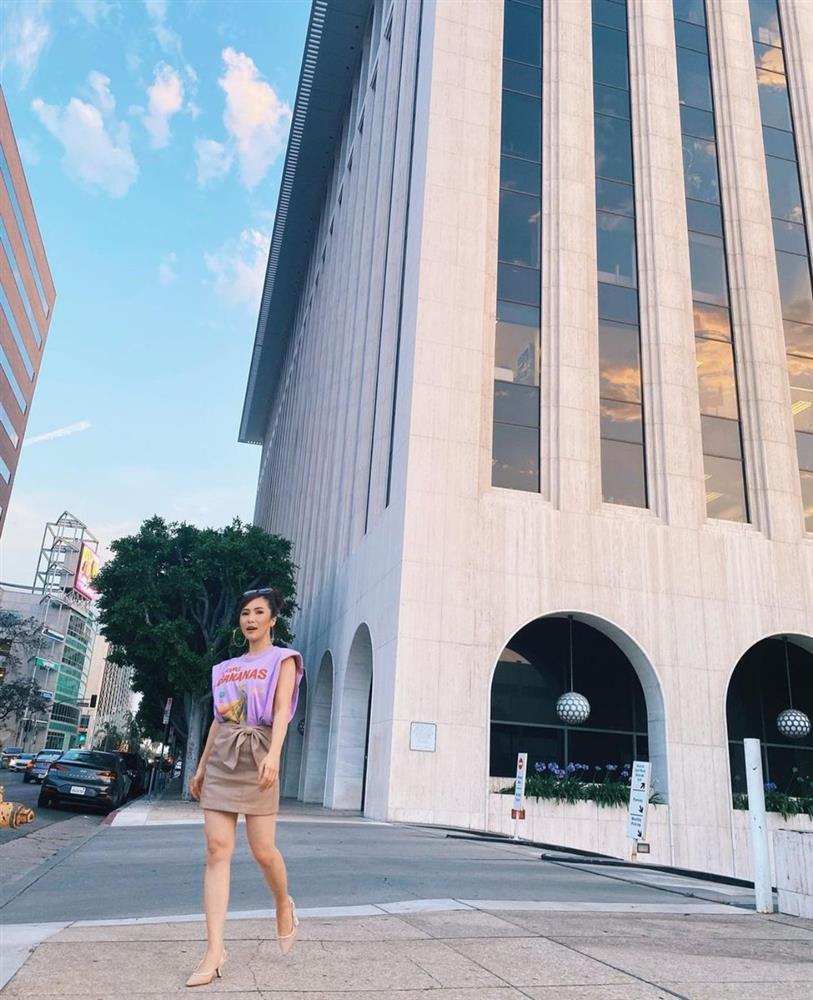 Hương Tràm thảm họa ở Mỹ: Hát vẫn hay nhưng gu thời trang rớt đáy!-11