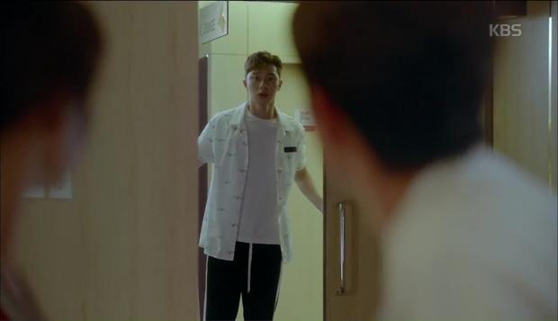 Cặp đôi bạn thân sao Hàn hay cướp crush của nhau, chuyện gì thế này?-4